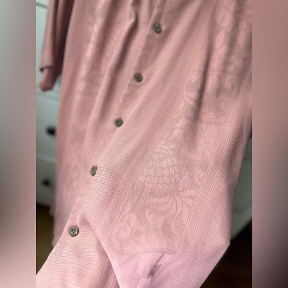 Tommy Bahama 100% silk men’s Summer Shirt size M Sleeve Button Down Hawaii - Picture 8 of 14